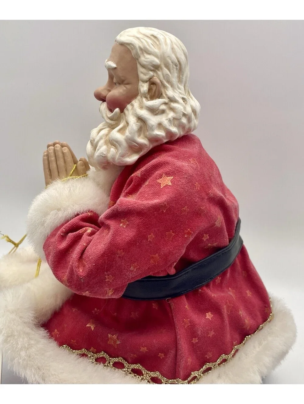 Possible Dreams Clothique Pray For Peace 2000 Musical Praying Santa #713272